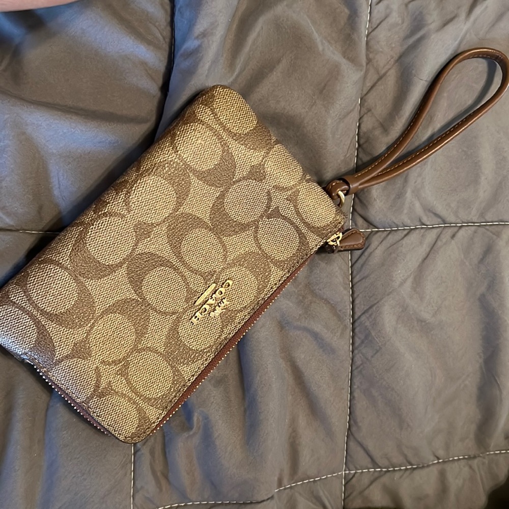 Double zip coach Wristlet